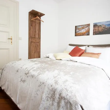 Deluxe Address Downtown Apartmán *